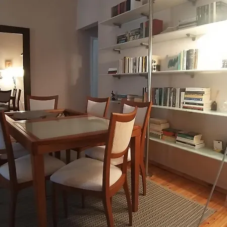 Διαμέρισμα Comfy Flat