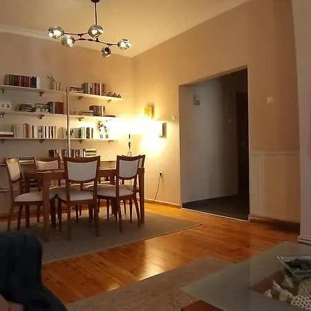 Διαμέρισμα Comfy Flat *
